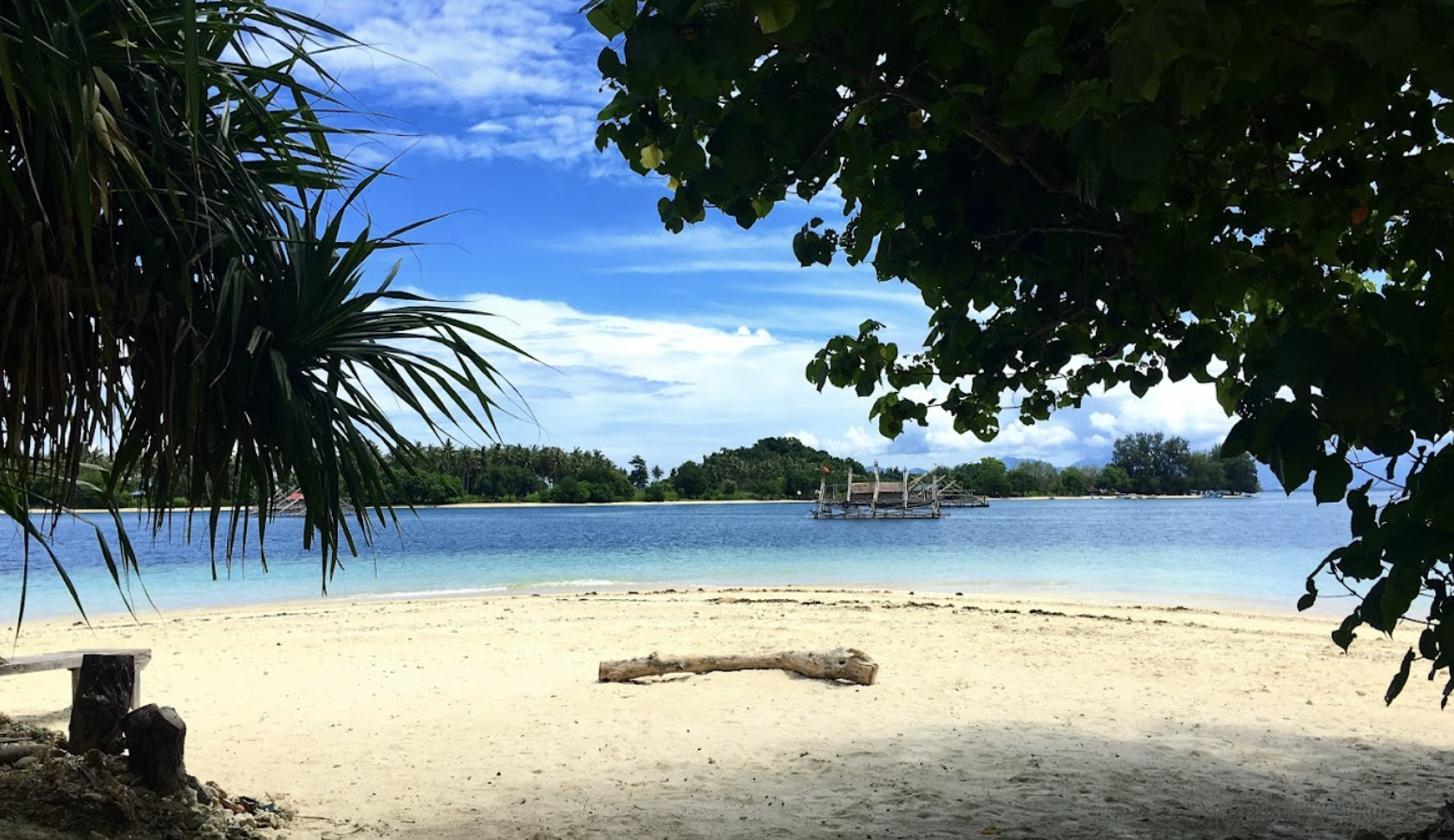SECRET GILI ISLANDS TOUR — Solo Vida Adventures I Solo & Group